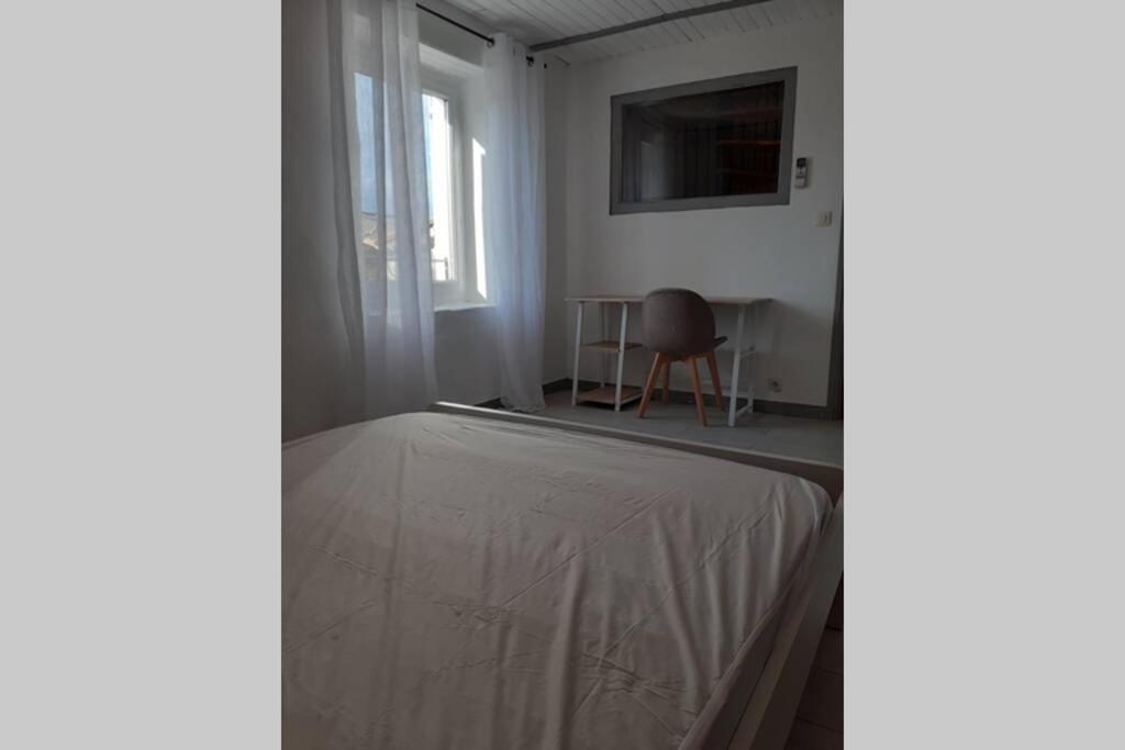 Maison De Village Saint-Barthélemy-de-Vals 외부 사진